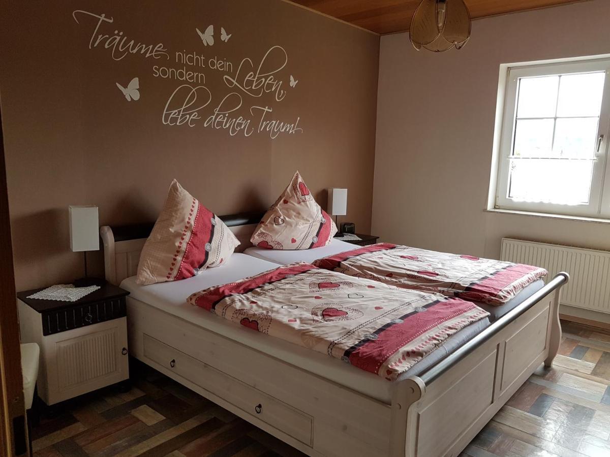 Ferienweinhaus Roemer-Knodt เคิร์ฟ ภายนอก รูปภาพ