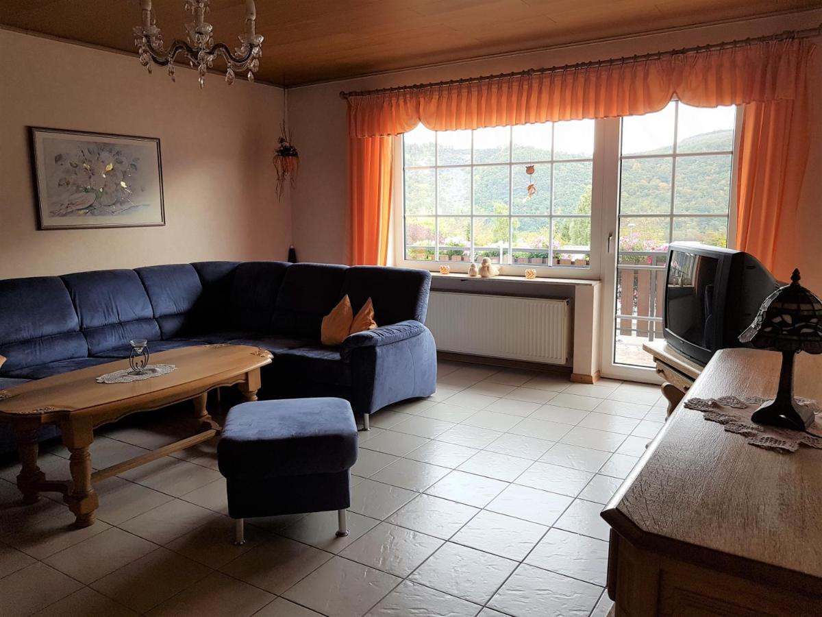 Ferienweinhaus Roemer-Knodt เคิร์ฟ ภายนอก รูปภาพ