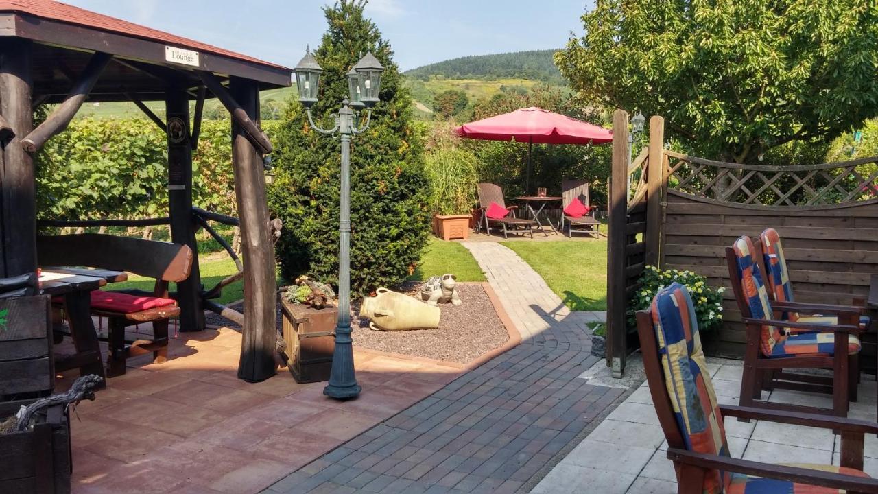 Ferienweinhaus Roemer-Knodt เคิร์ฟ ภายนอก รูปภาพ
